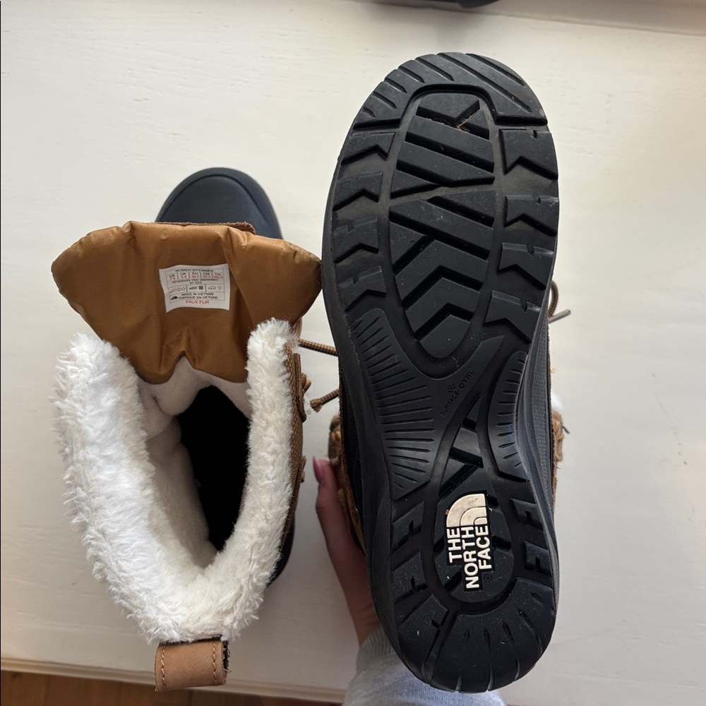 The North Face Brown and Black Insulated Boots - Picture 6 of 6